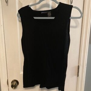 Yarns & Stitches Classic Black Sleeveless Tank Top Size L